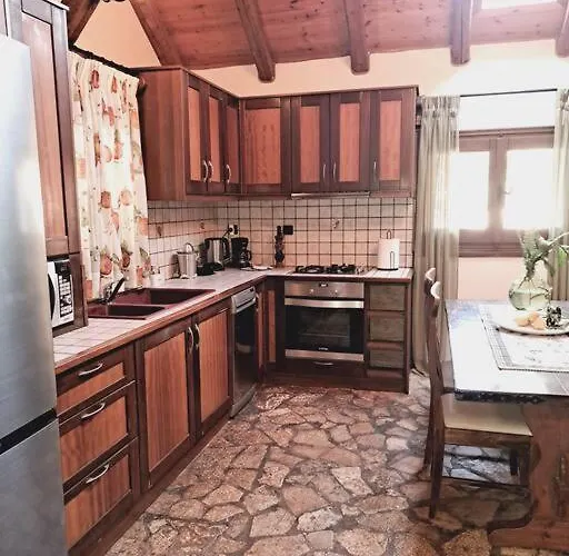 Fragosiko - Rustic Retreat In Kefalonia *