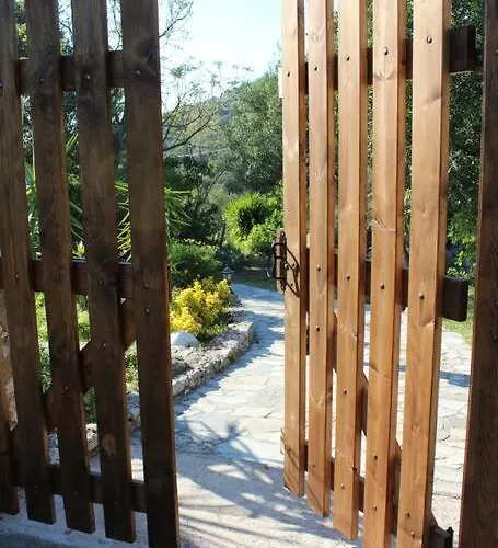 Feriehus Fragosiko - Rustic Retreat In Kefalonia