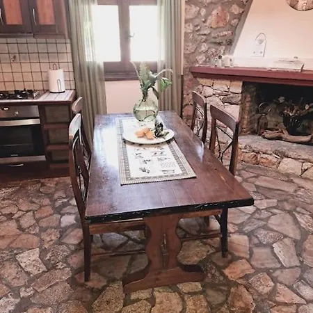 Nyaraló Fragosiko - Rustic Retreat In Kefalonia Argosztóli