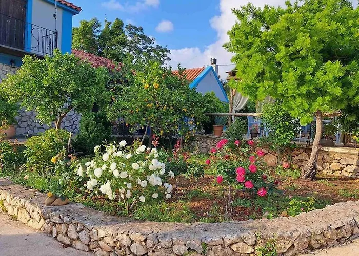 Casa de Férias Fragosiko - Rustic Retreat In Kefalonia *